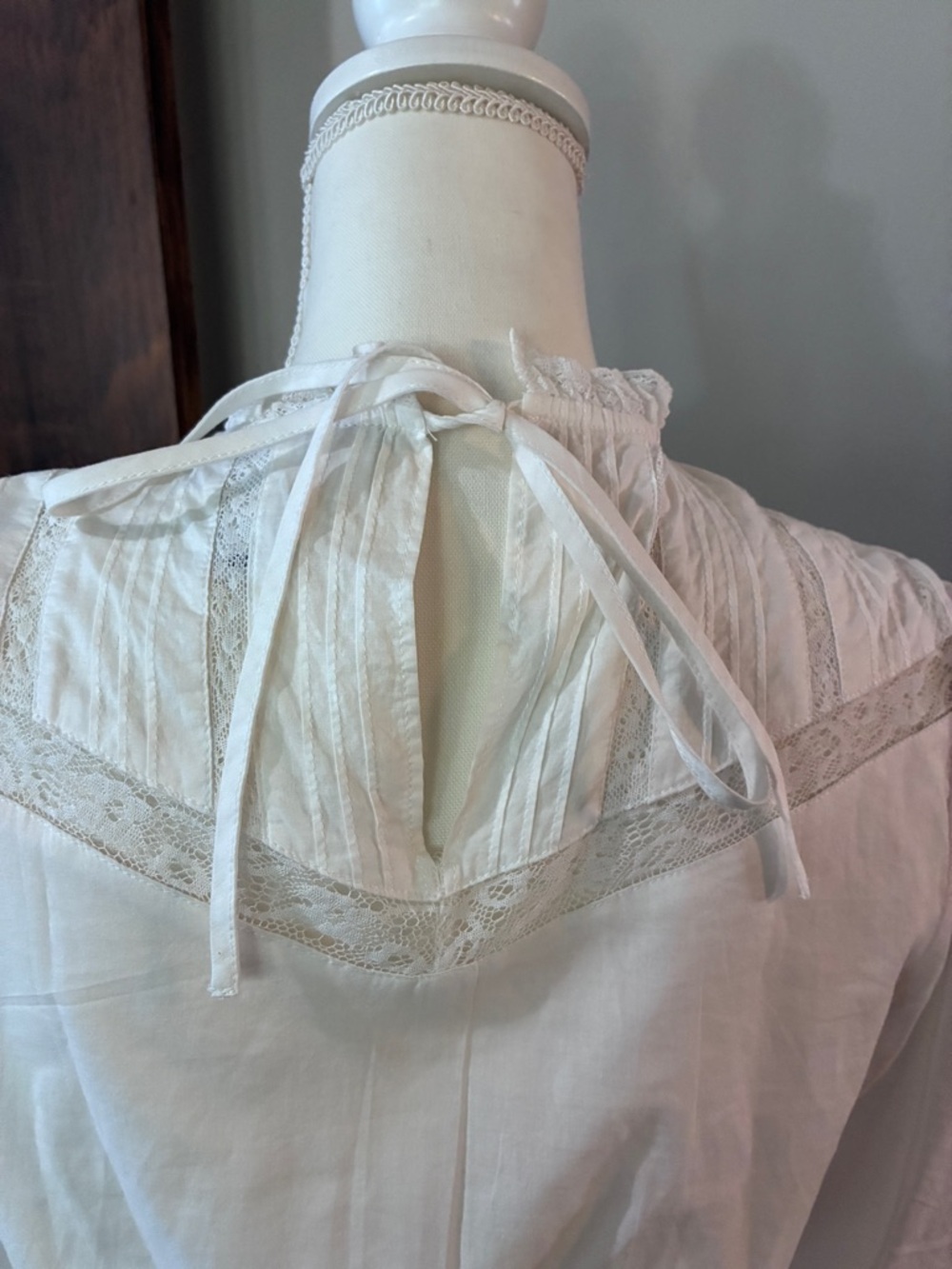 LoveShackFancy x Target Talulah in White Pintuck Yoke Lace Trim Dress XS - Picture 8 of 9